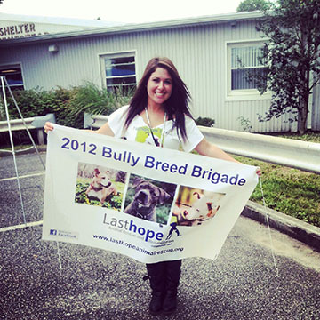 Sarah Stephens at the 2012 Bully Breed Brigade 