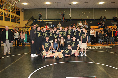 Wrestlers Go Undefeated for 2nd Straight Season