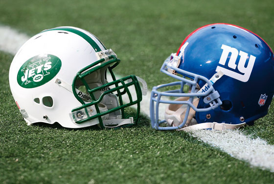 Jets and Giants Square Off In Intense Battle of N.Y.