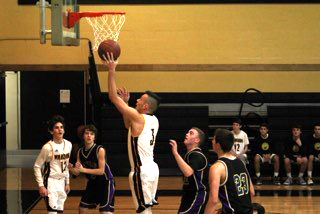 Family Feud - Harclerode vs. Teresky in Varsity Basketball Battle