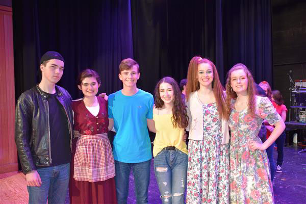 Wantagh Community Sings Praise for Footloose