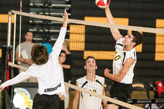 Boys’ Volleyball Makes Playoffs